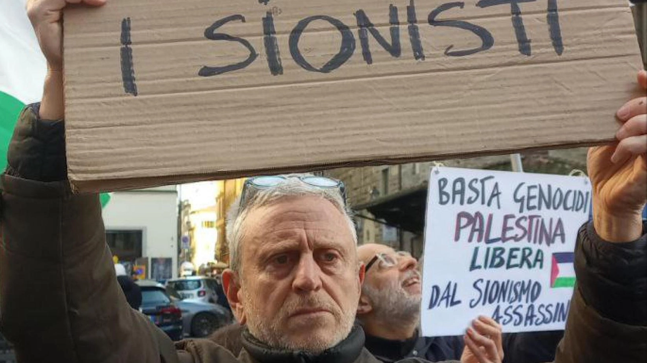 Al grido di ‘Palestina libera’ si è svolto in via dei Benci a Firenze un presidio organizzato, tra gli altri,...