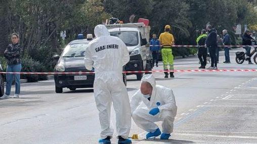 Scontro tra gang rivali. Rissa a colpi di machete . Ucciso ragazzo di 24 anni