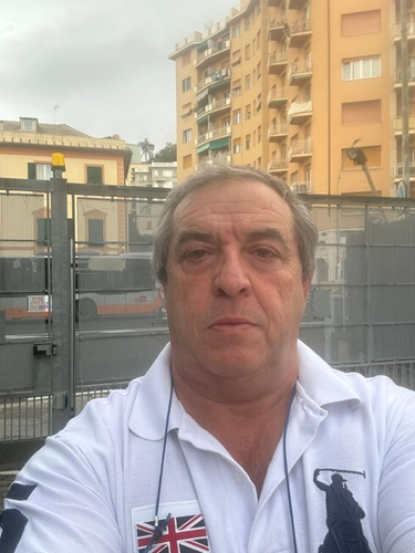 Sanremo, l’ex vigile reintegrato (timbrò il cartellino in slip): “Otto anni per avere giustizia. Ecco com’è andata davvero”