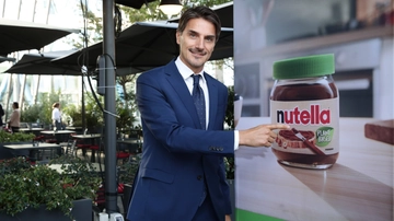 La Nutella vegana arriva nei supermercati. Ingredienti, prezzo e cosa c’è al posto del latte