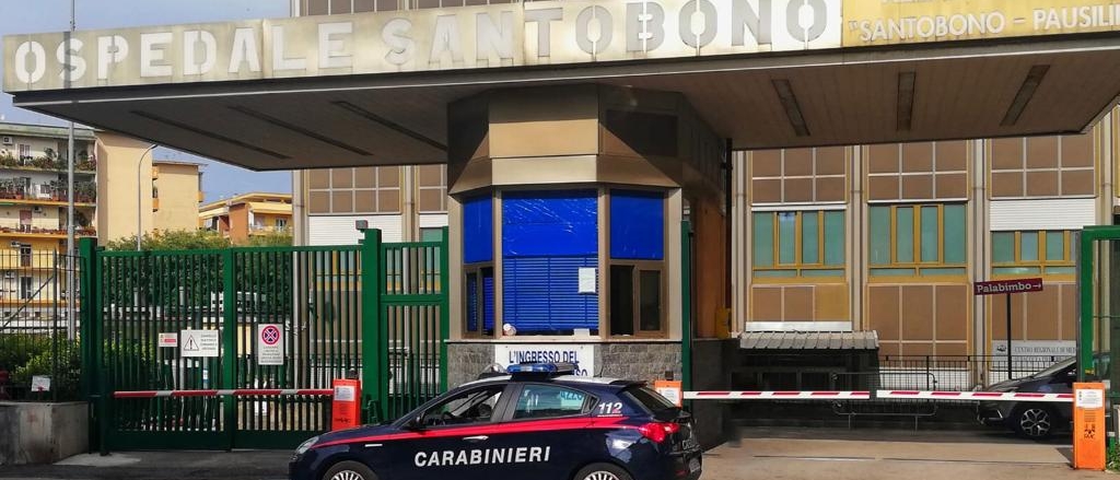 Bambino di un anno ingerisce droga a casa dei nonni: ricoverato in gravi condizioni