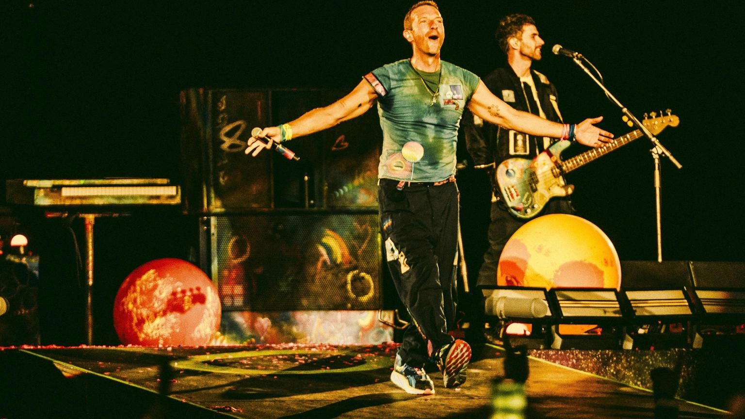 Hit Parade, il nuovo album dei Coldplay subito in testa