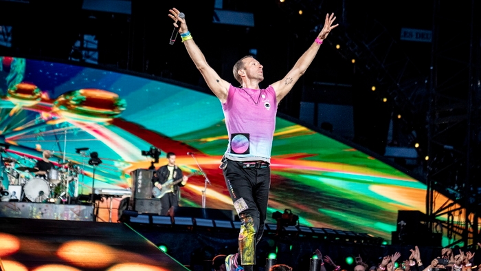 Chris Martin, frontman dei Coldplay, in concerto: quattro le serate allo stadio Olimpico di Roma