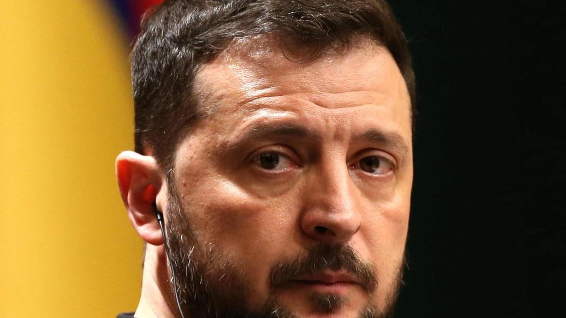 Il sondaggio del Kyiv Institute of Sociology mostra un aumento della fiducia in Zelensky, smentendo le affermazioni di Trump.