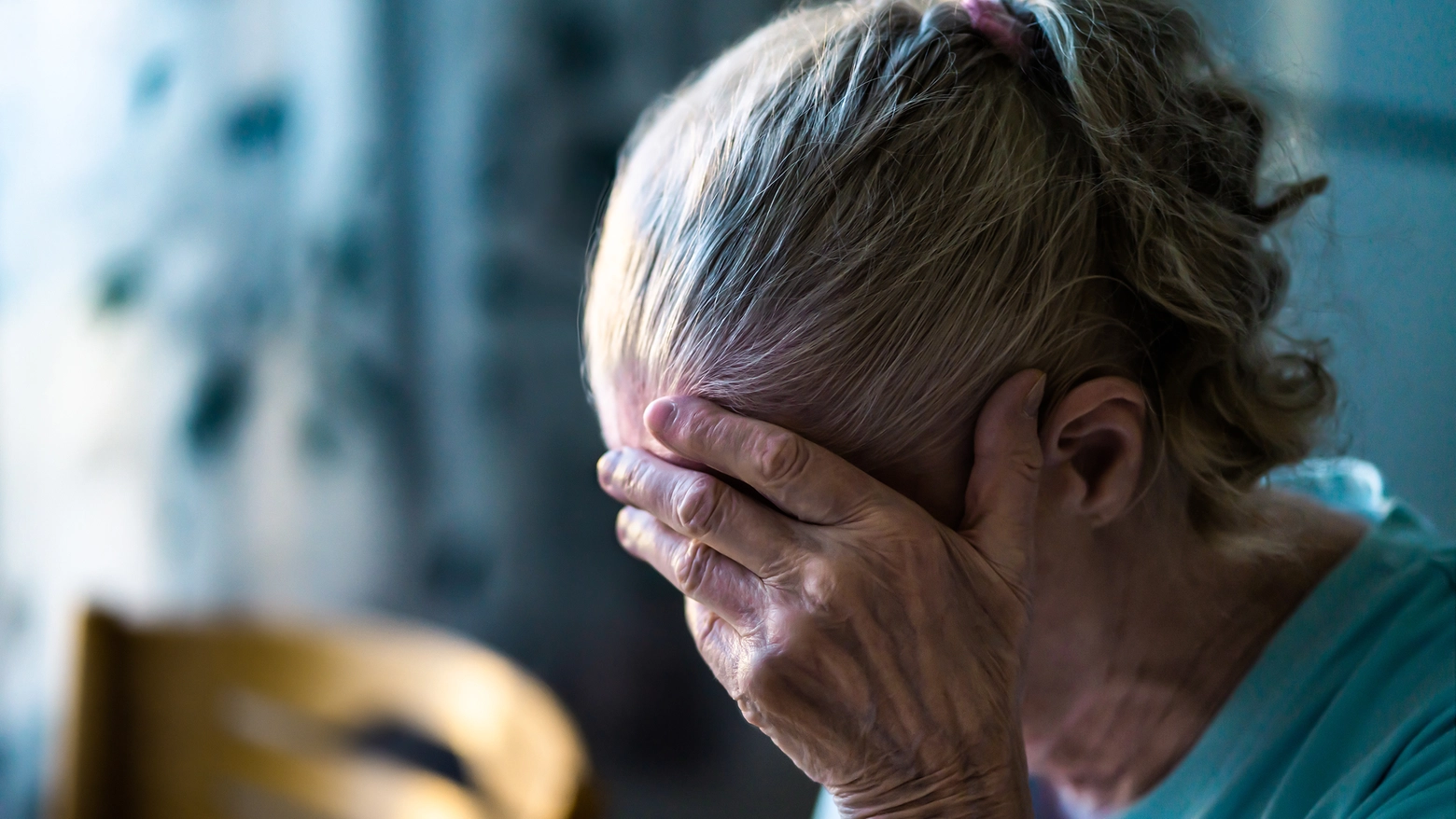 Roma, chiamava anziane spacciandosi per un parente in difficoltà bisognoso di denaro: arrestato (Getty Images)