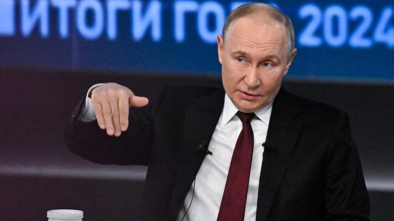 Vladimir Putin, 72 anni, ha parlato per quattro ore a un centinaio di cronisti nella conferenza stampa di fine anno