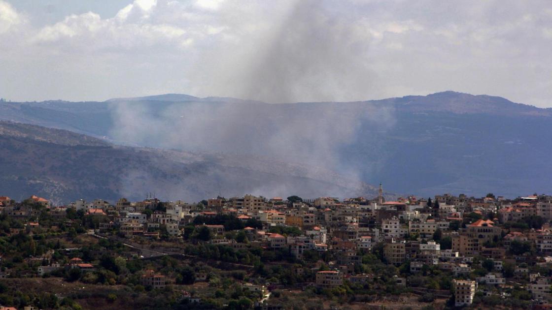 Israele, più di 100 obiettivi Hezbollah colpiti in Libano