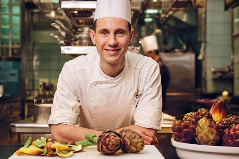 Matteo Gabrielli, chef del ristorante Acanto, all’interno dell’Hotel Principe di Savoia Milano