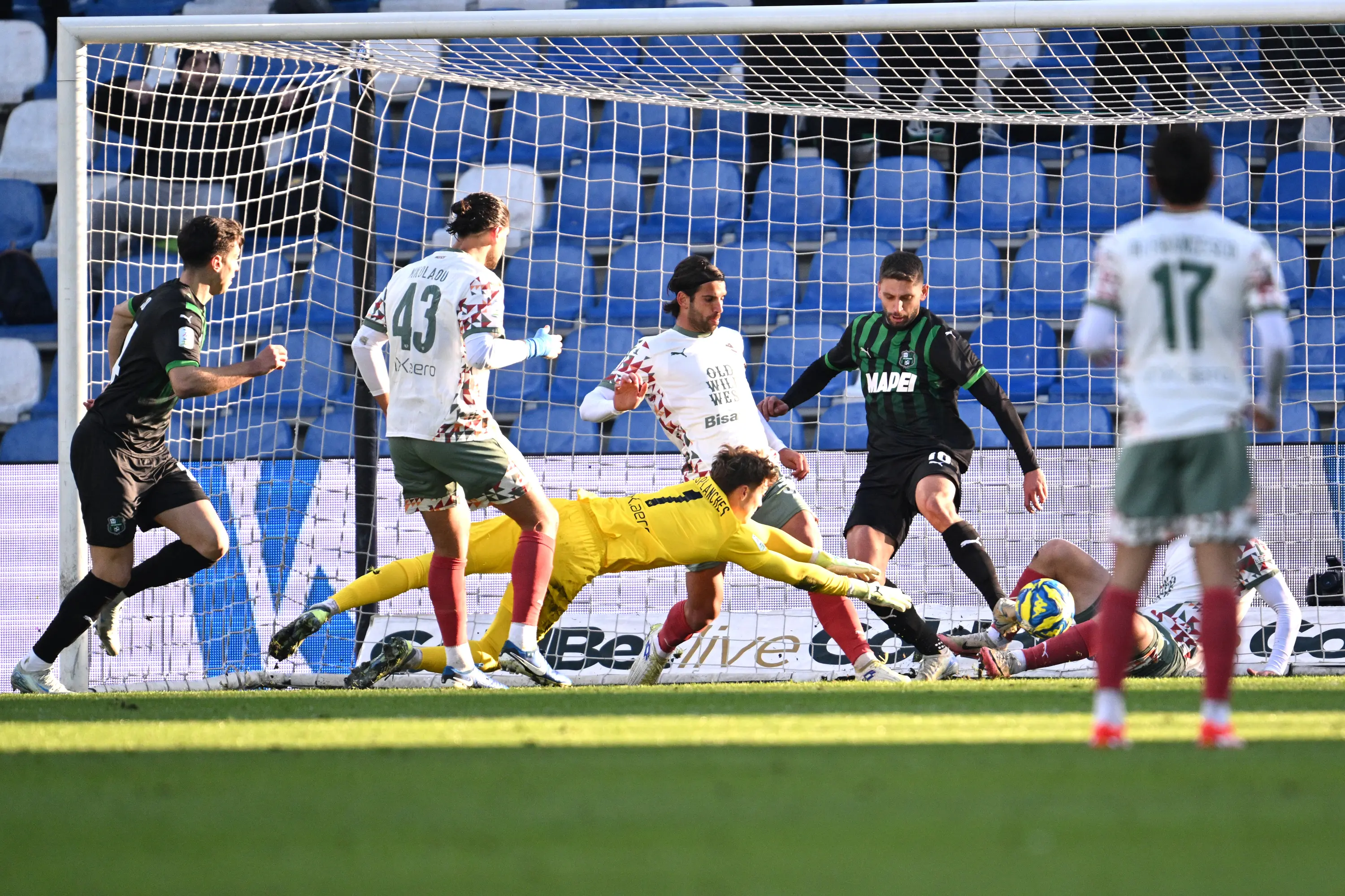 Sassuolo-Palermo 2-1, settima vittoria di fila dei neroverdi