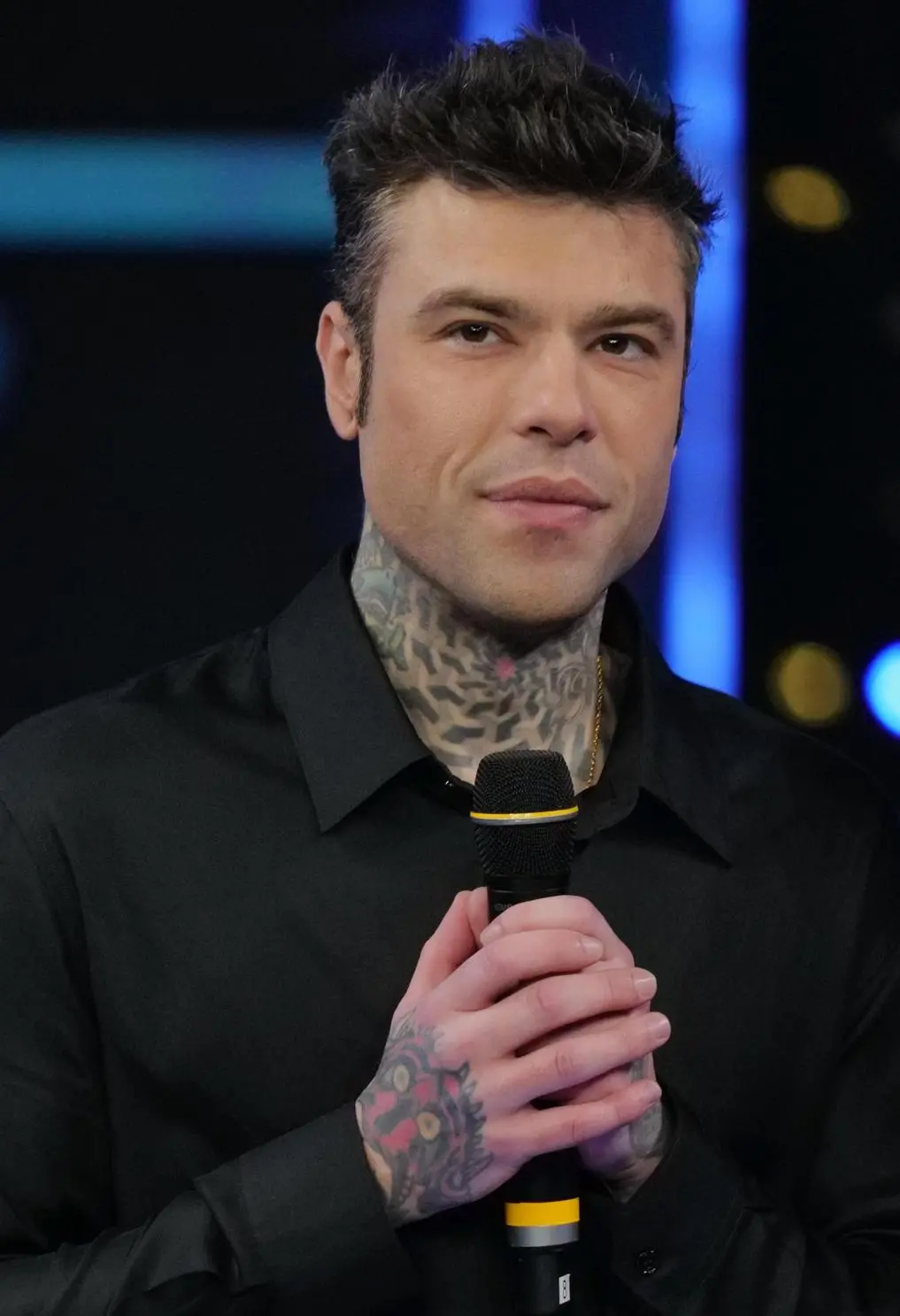 I duetti di Sanremo. Bomba misogina al Festival. Altro colpo di Fedez (& Masini)