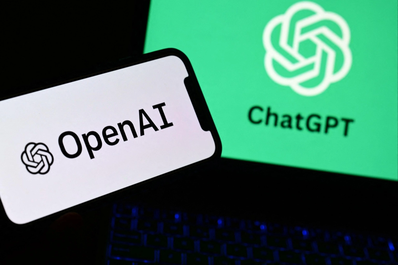 OpenAI ha confermato che ChatGpt e i suoi servizi erano andati down a causa di problemi tecnici