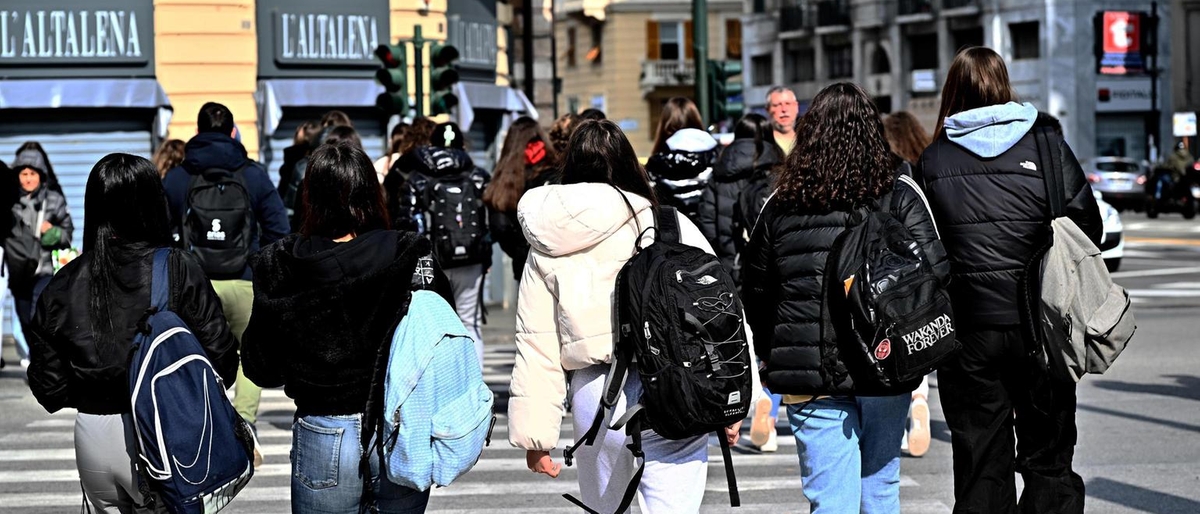 Insegnante aggredita da alunno minorenne al liceo Parini di Seregno