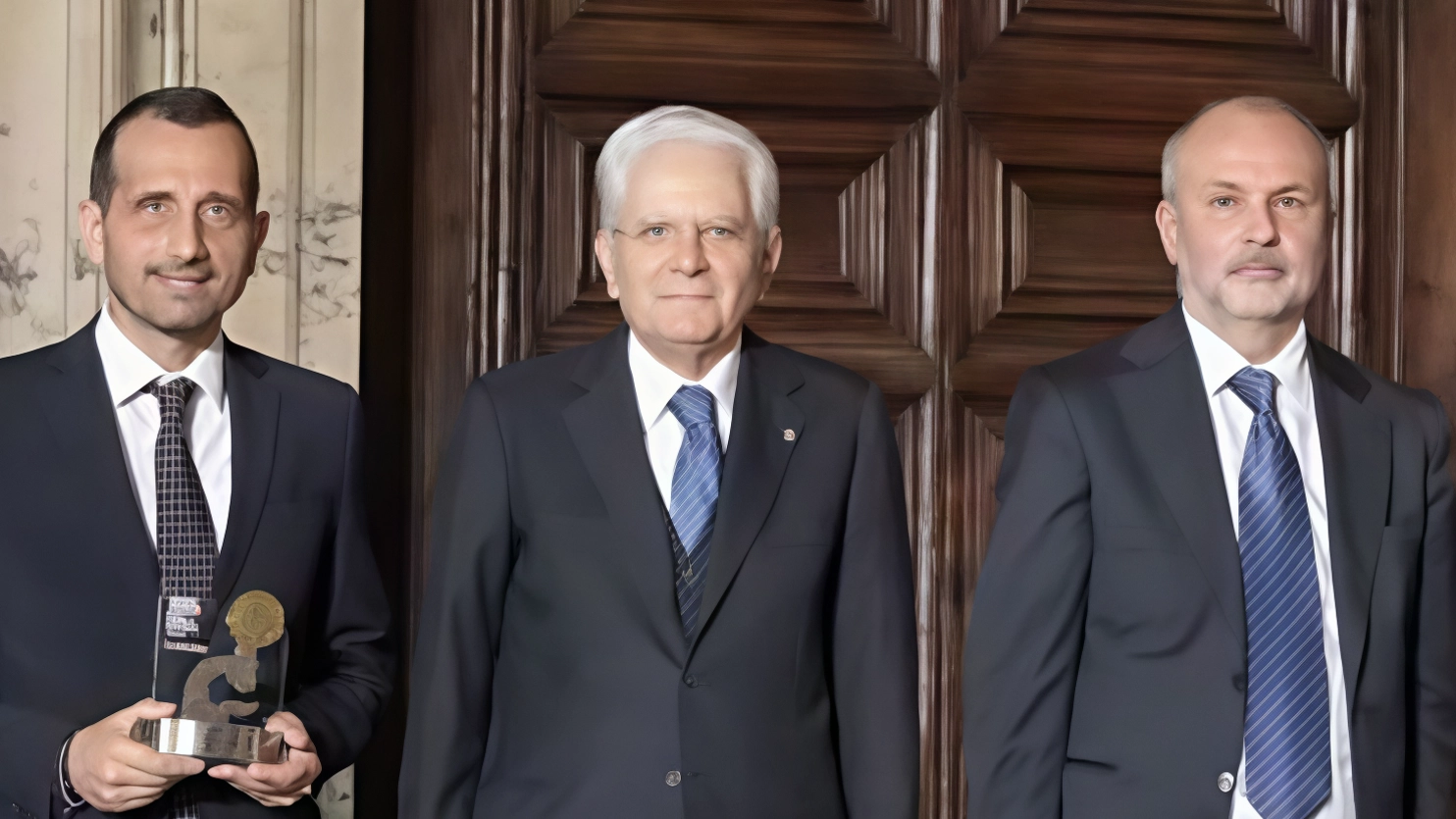 Ministri e esperti presentano risultati ricerca oncologica a Mattarella. Necessario rafforzare finanziamenti per progetti di eccellenza e prevenzione del cancro, sottolinea Fondazione AIRC.