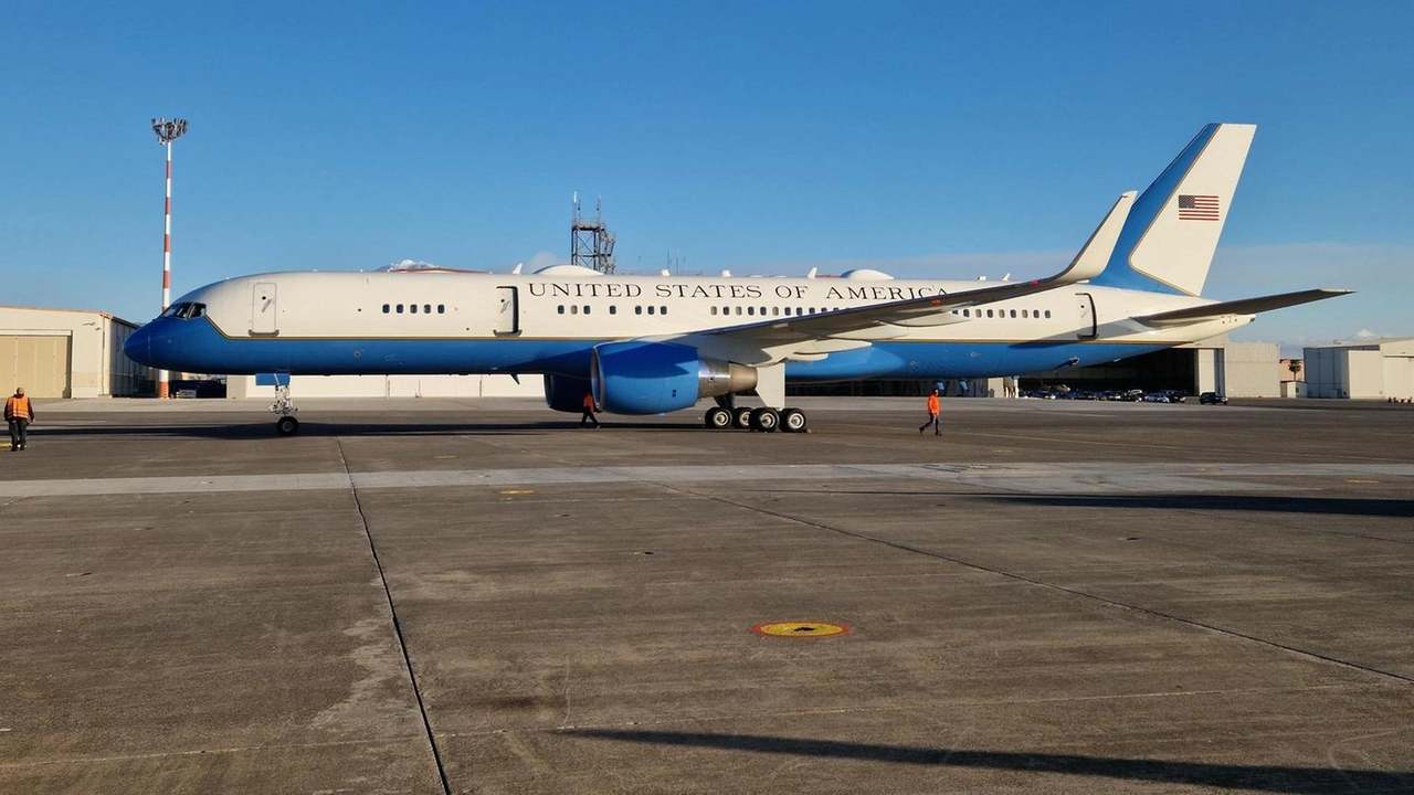 Jill Biden atterrata a Sigonella,visita base e poi a Messina