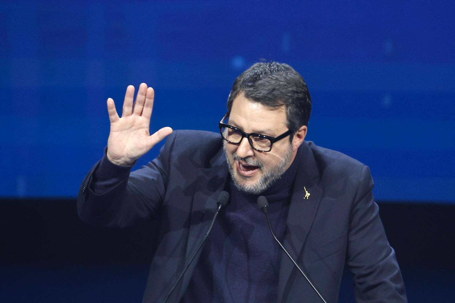 Salvini, 'Malagò giusto resti fino alle Olimpiadi italiane'