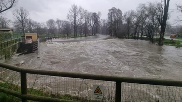 Forte pioggia a Milano: attivata la vasca per il Seveso, ora si teme per il Lambro. Allerta gialla fino a mezzanotte