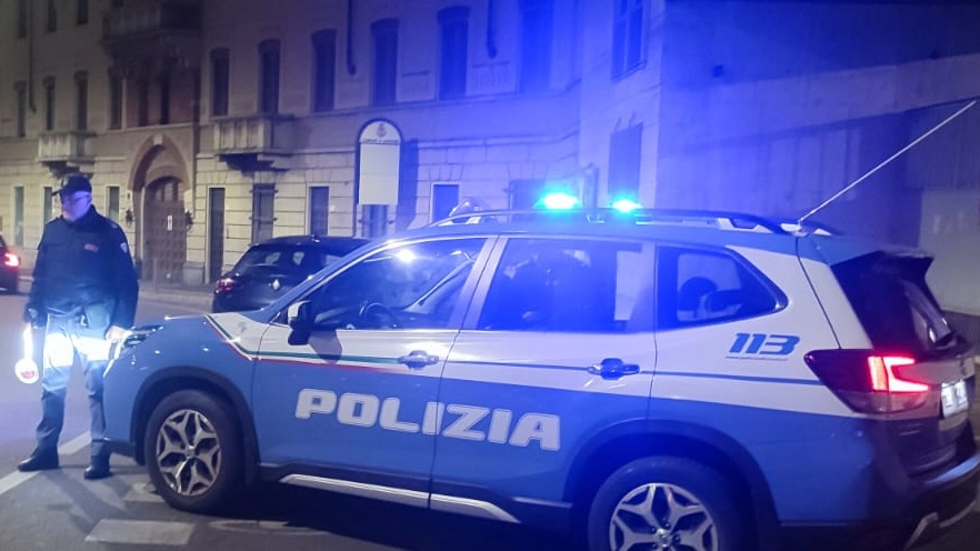 Un posto di blocco della Polizia di Stato