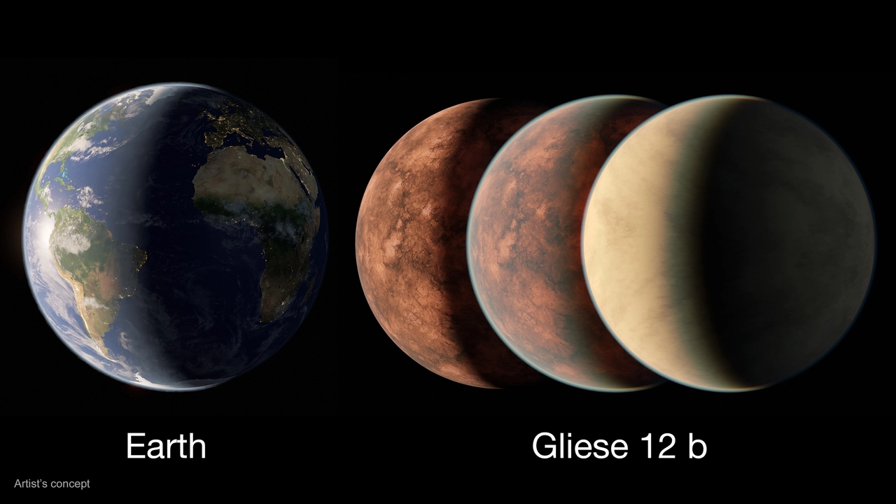 La ricostruzione grafica del pianeta Gliese 12 b e il confronto con la Terra. Credit: NASA/JPL-Caltech/R. Hurt (Caltech-IPAC)