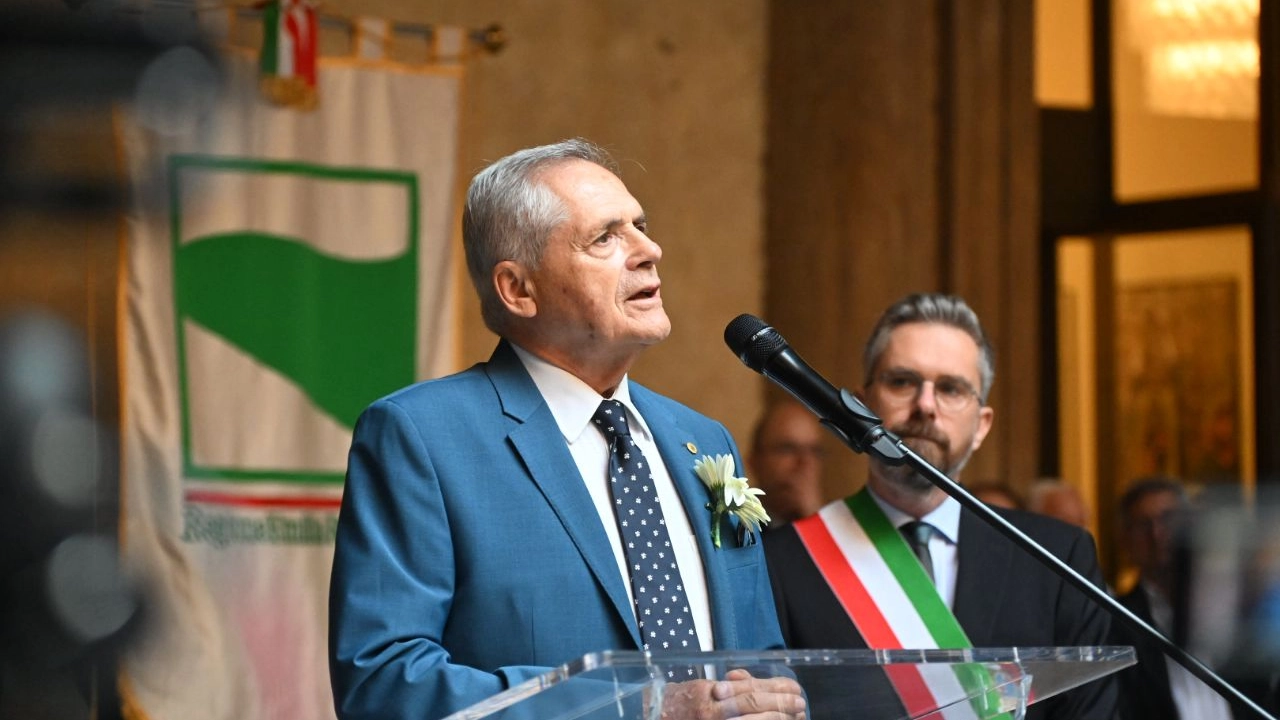 Paolo Bolognesi alla 44esima commemorazione della strage alla stazione di Bologna: "Conosciamo la verità e abbiamo le prove"
