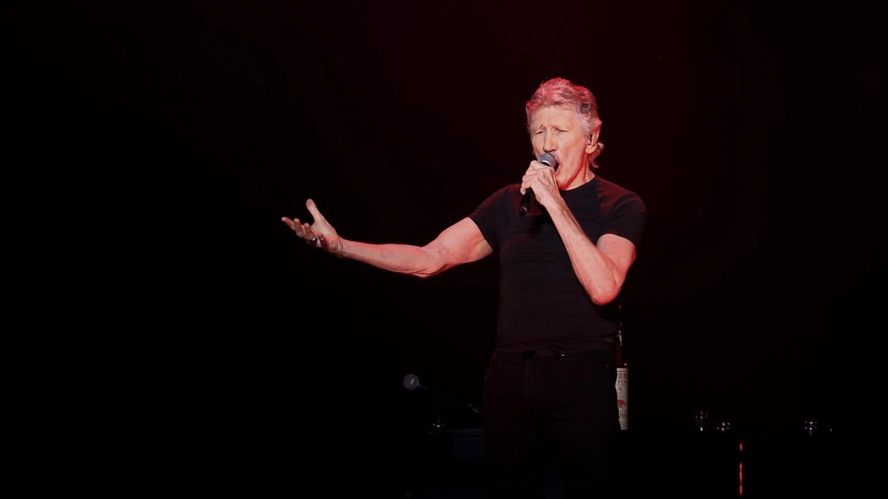 Roger Waters, cofondatore dei Pink Floyd, esprime il suo appoggio a Nicolás Maduro e alla rivoluzione bolivariana in Venezuela.