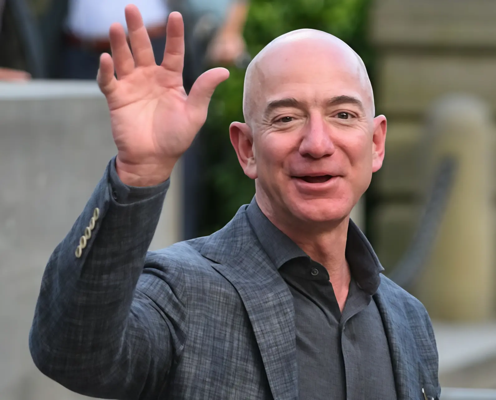 Bezos punta sul futuro della stampa: “Libera, indipendente e affidabile”