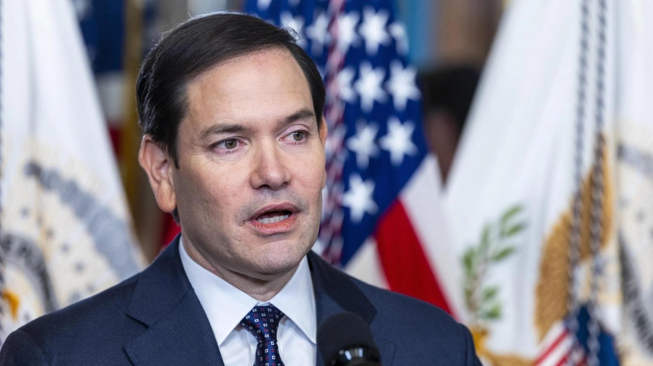 Marco Rubio avverte: Hamas non deve usare la tregua per ricostruire le sue forze. Trump e Netanyahu pronti a riprendere le ostilità.