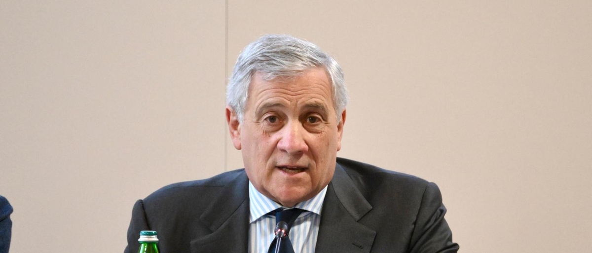 Antonio Tajani: Rafforzare le forze armate per la sicurezza e impegni con la Nato