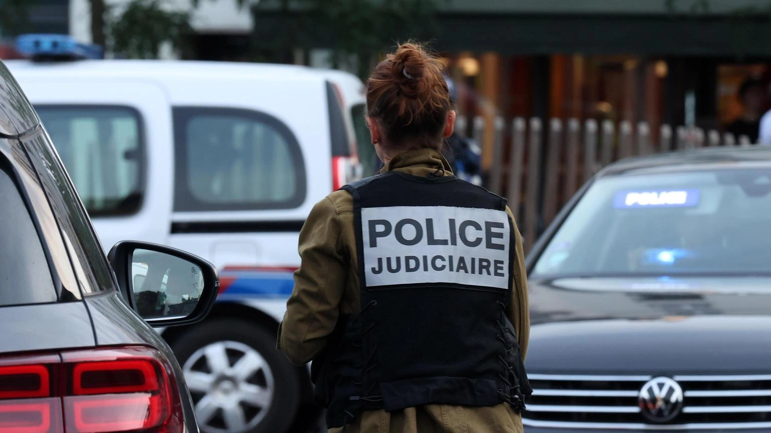 Spari vicino al tribunale di Mulhouse in Francia, un morto