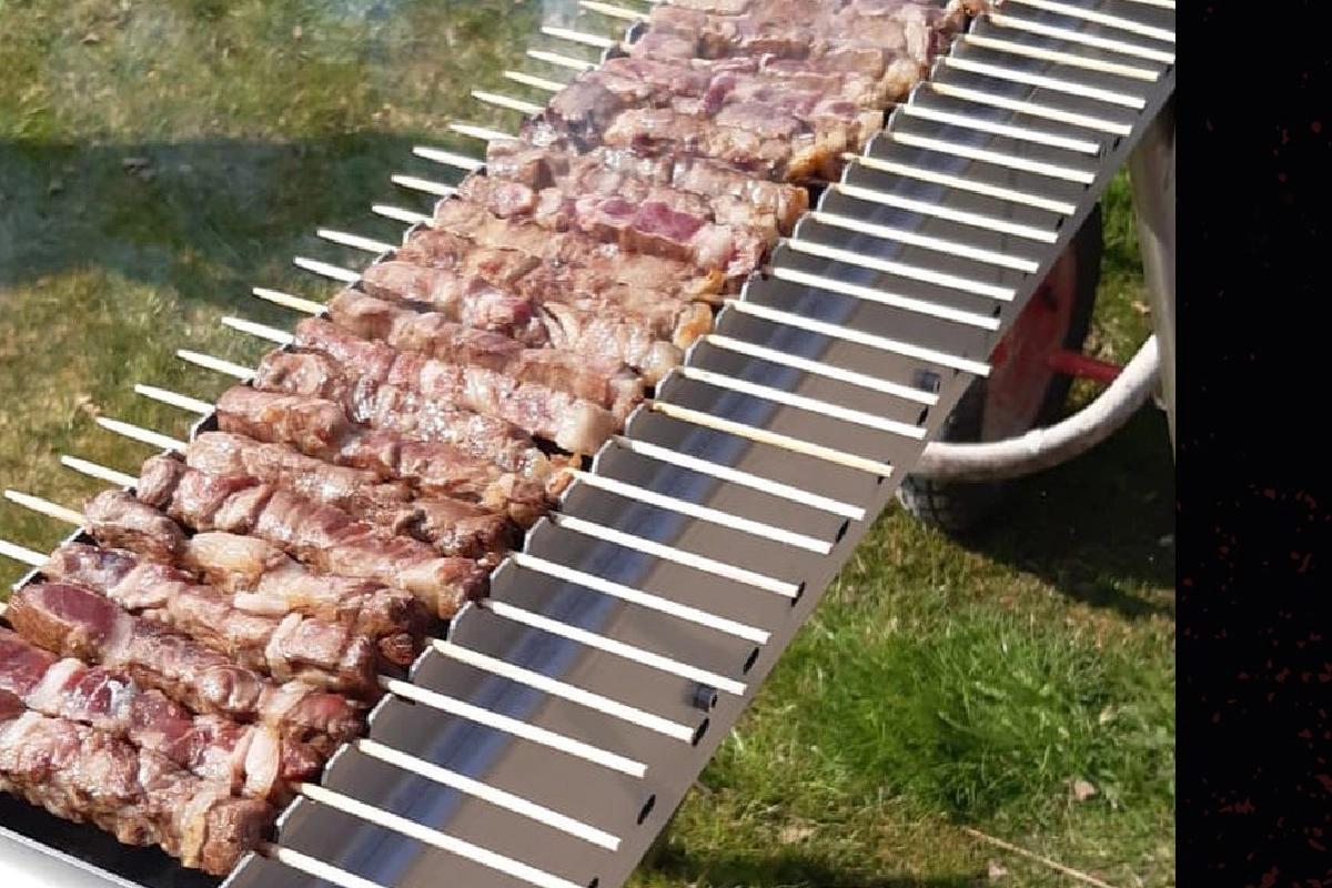 Barbecue di spiedini