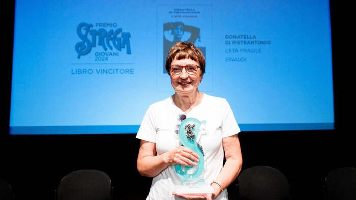 Donatella Di Pietrantonio vince il Premio Strega Giovani