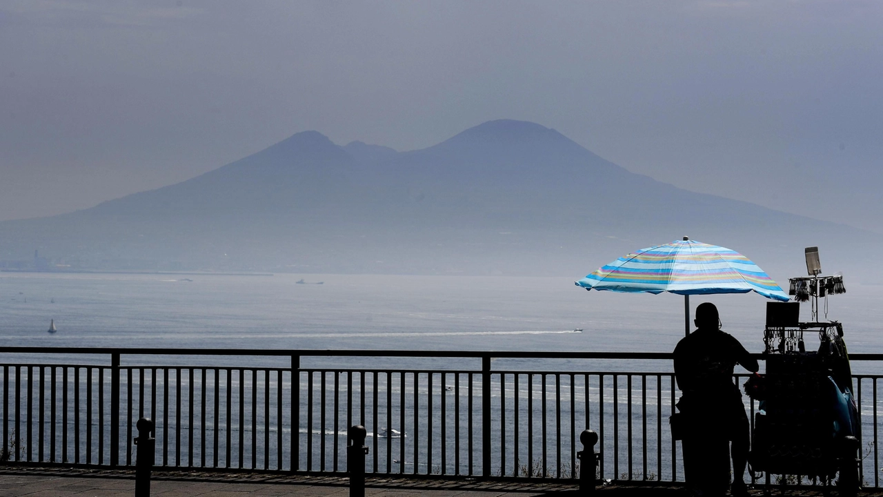 Napoli più calda de Il Cairo e Riyad: domenica previste temperature record