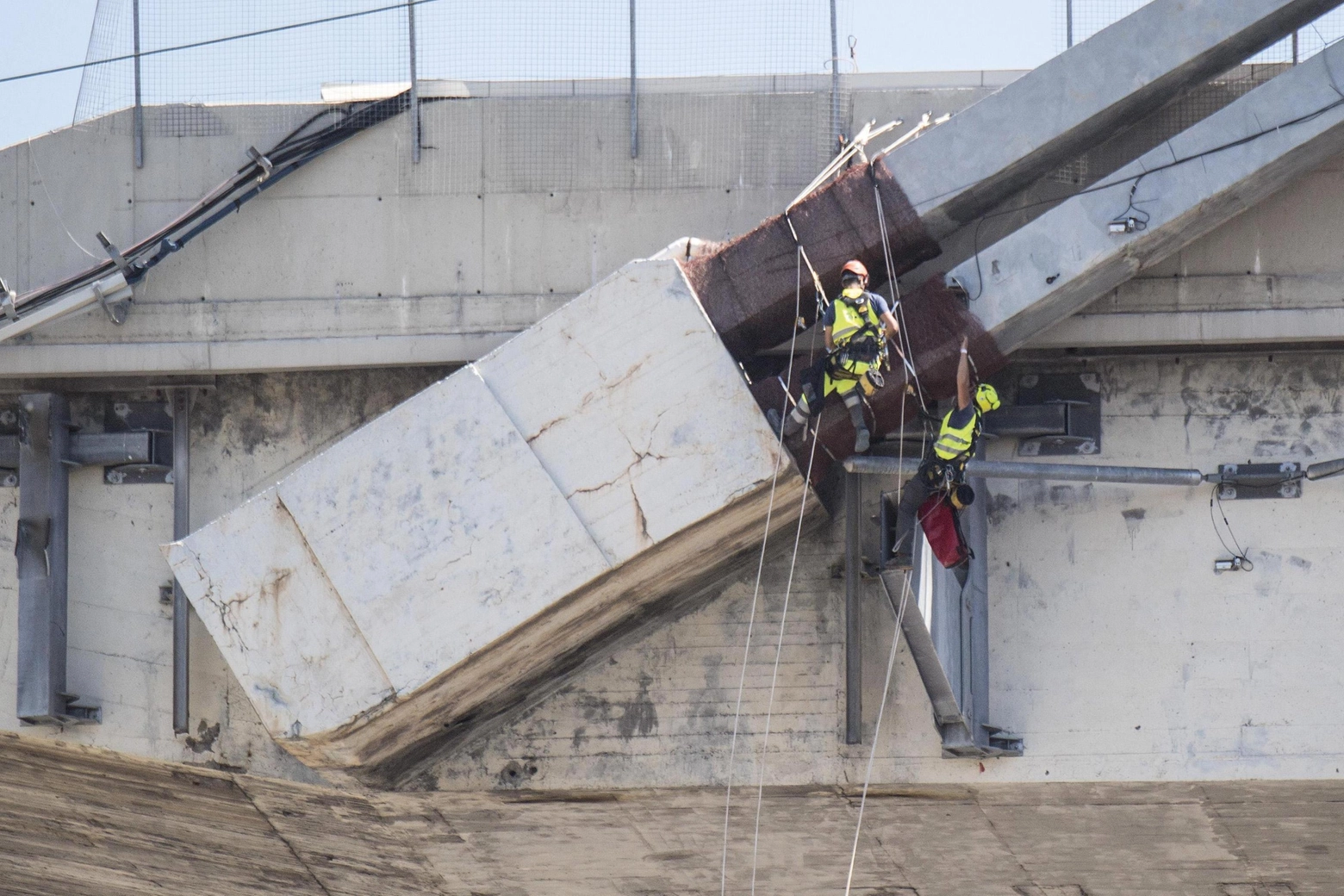 Ponte Morandi crollato