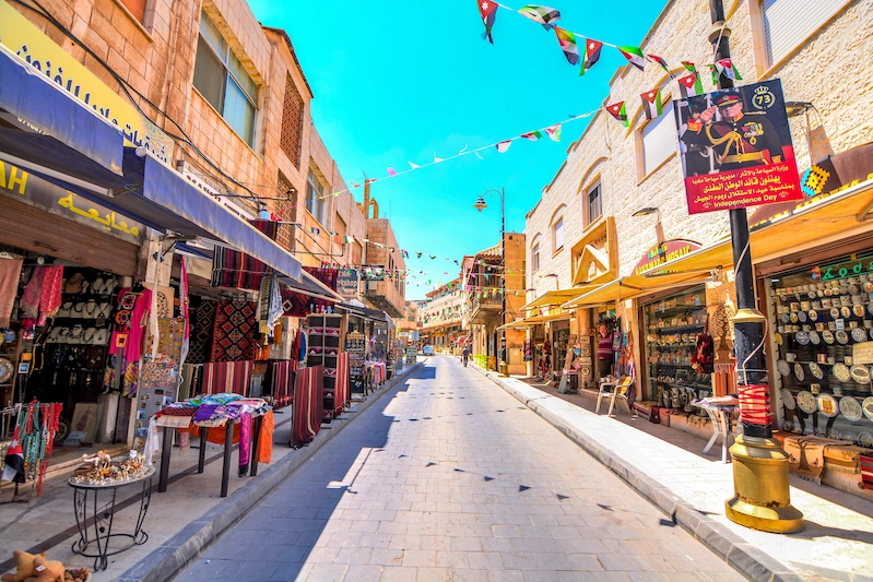 La tourist Street di Madaba