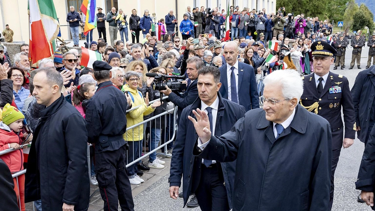 'Onore a chi contribuì alla causa della libertà'