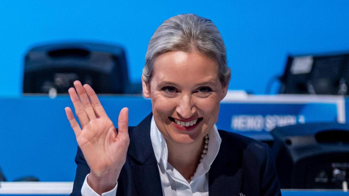 Alice Weidel eletta candidata cancelliera per Afd al congresso di Riesa