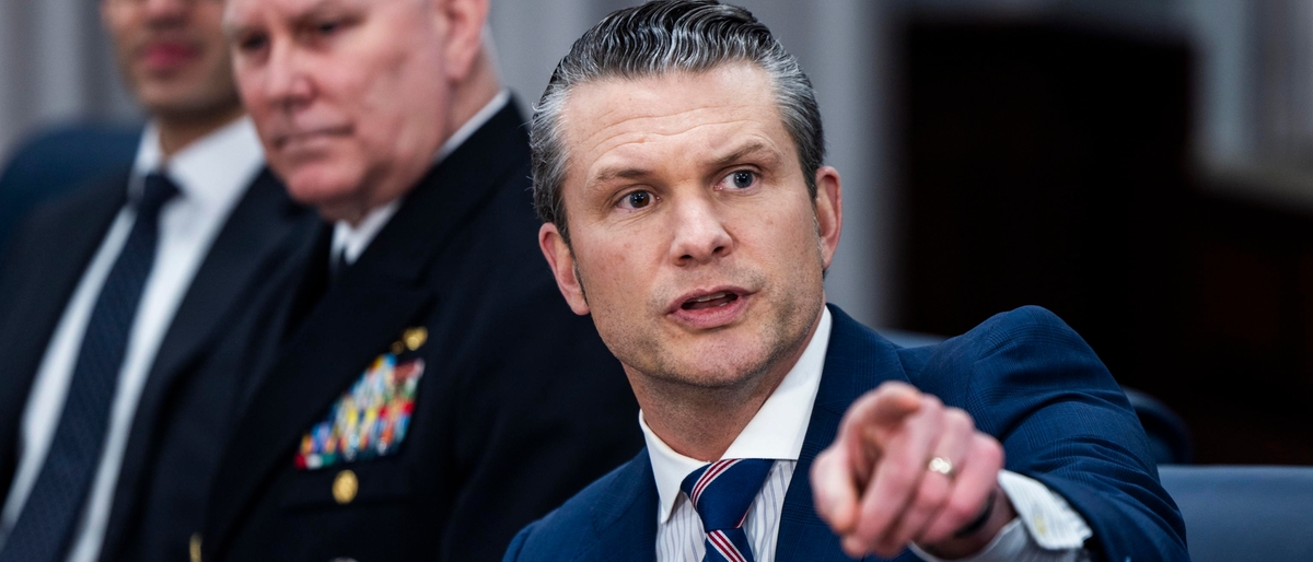 Pentagono, Hegseth minaccia il Messico di azioni militari oltre confine se non reprime narcos e corruzione