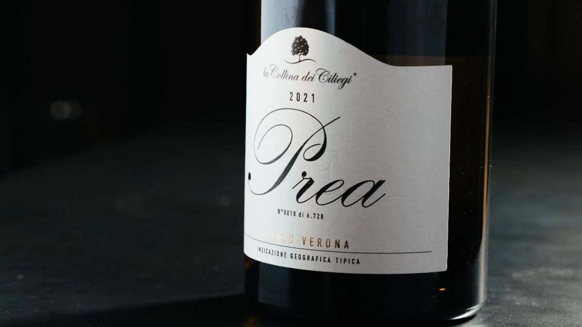 La Collina dei Ciliegi presenta la prima annata – e primo vino di una nuova collezione - di questo cru Bianco Verona Igt, blend di Garganega, Pinot Bianco e Chardonnay da vigne in altura