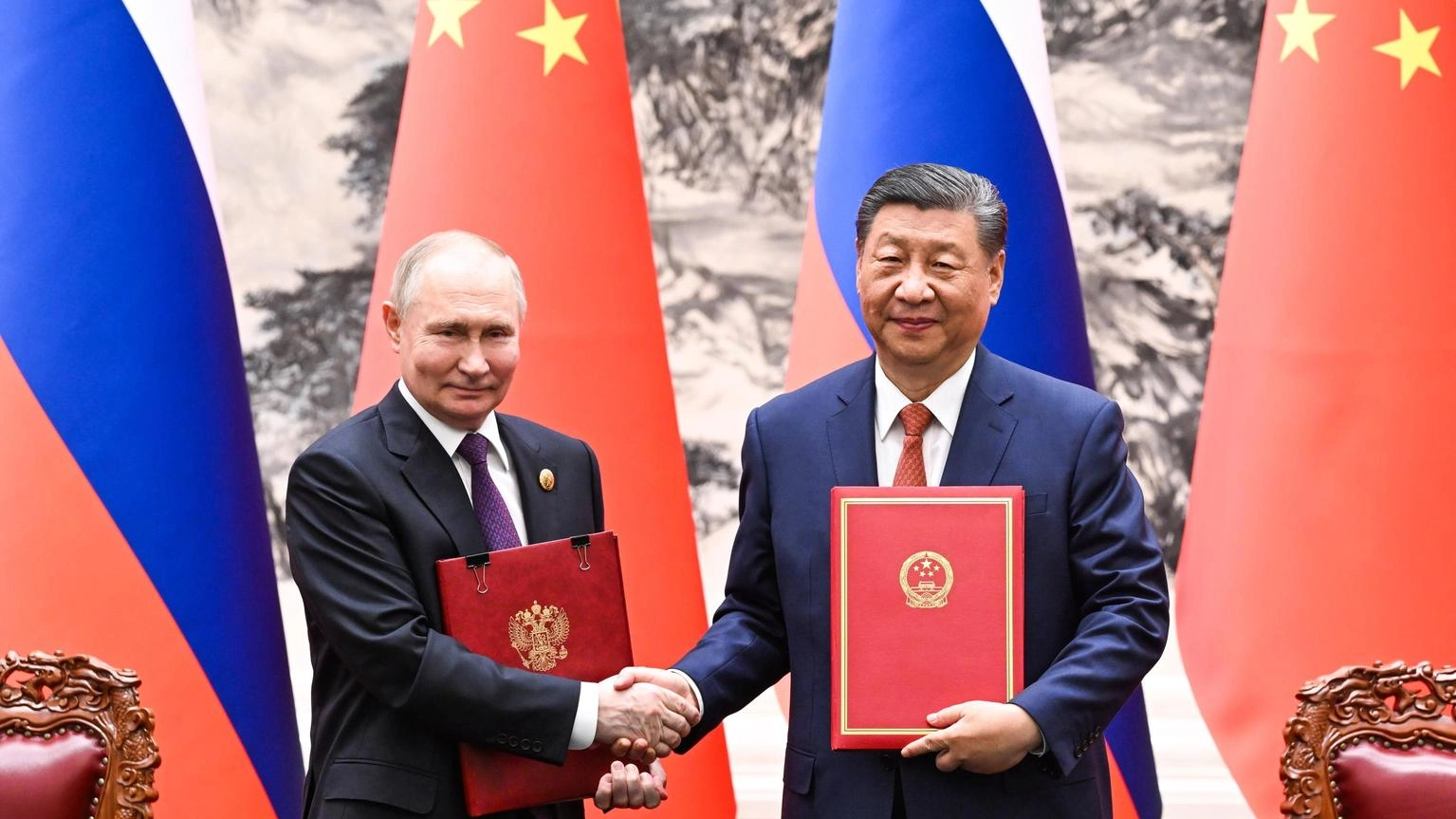 Putin, 'discusso con Xi di possibile tregua olimpica'
