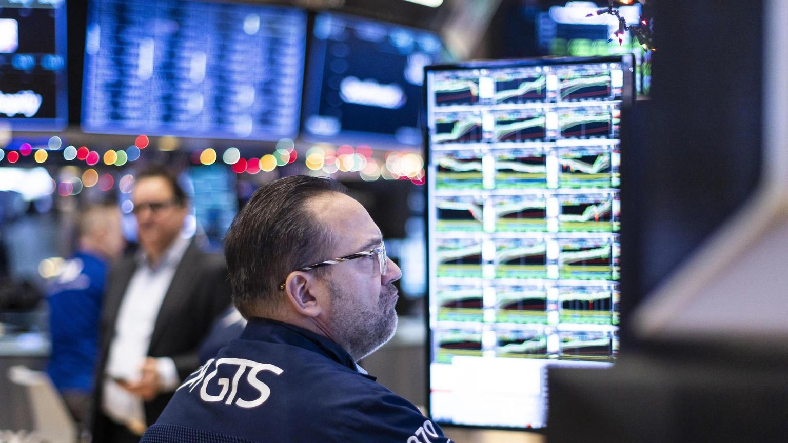 Wall Street apre in rialzo, Dj +0,14%, Nasdaq +0,25%