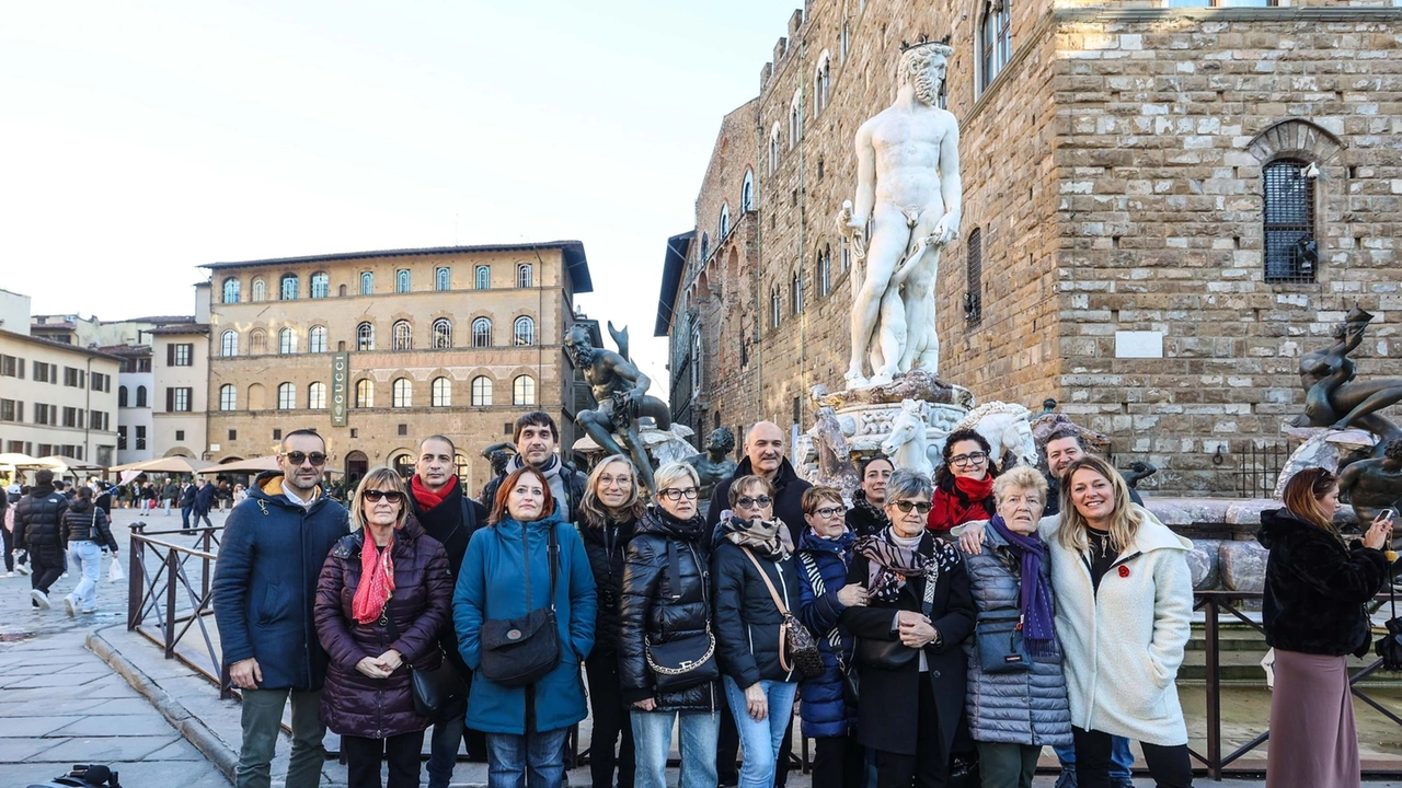 Confesercenti ha organizzato in centro una manifestazione per cercare di sensibilizzare contro la violenza sulle donne