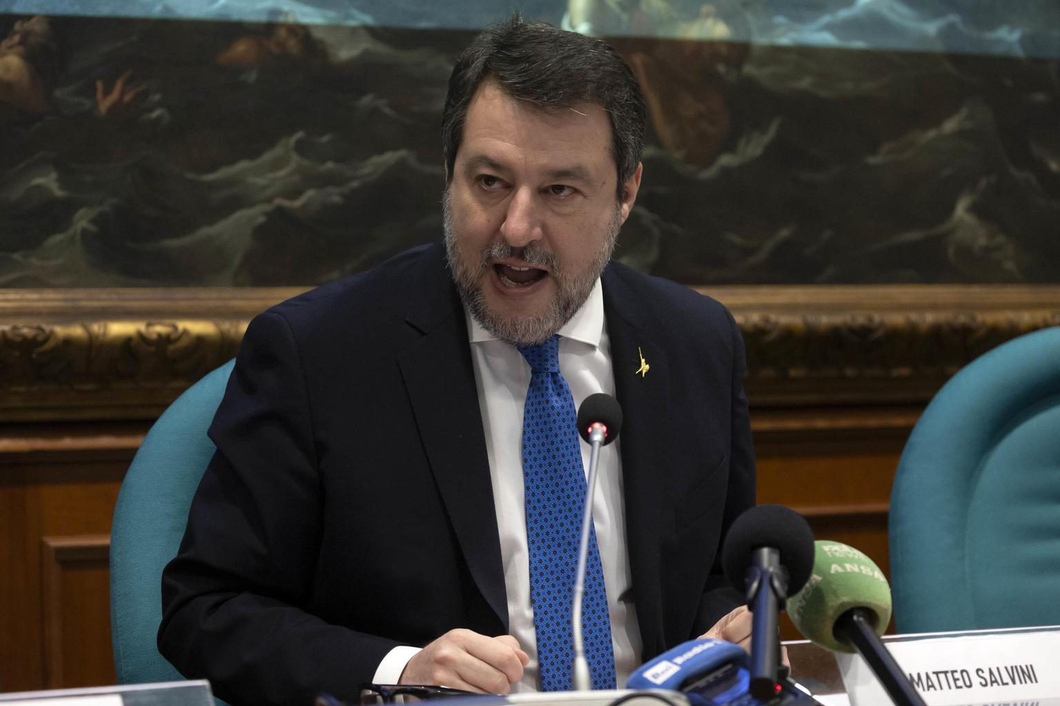 Matteo Salvini propone pace fiscale: rottamazione cartelle in 120 rate senza sanzioni