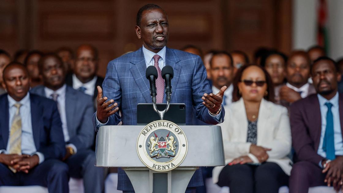 Kenya, dopo le proteste il presidente ritira la legge finanziaria. “Ho ascoltato il popolo”