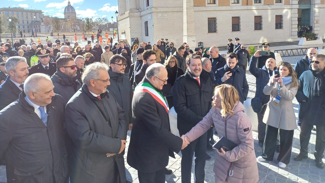  --GIUBILEO. INAUGURATA NUOVA PIAZZA PIA ROMA, PRESENTI MELONI E GUALTIERI /FOTO(FOTO 1 di 1)