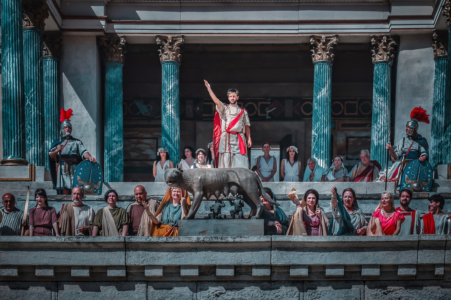 La ricostruzione dello spettacolo Roma on fire: è l'Imperatore a decretare la vita o la morte dei gladiatori