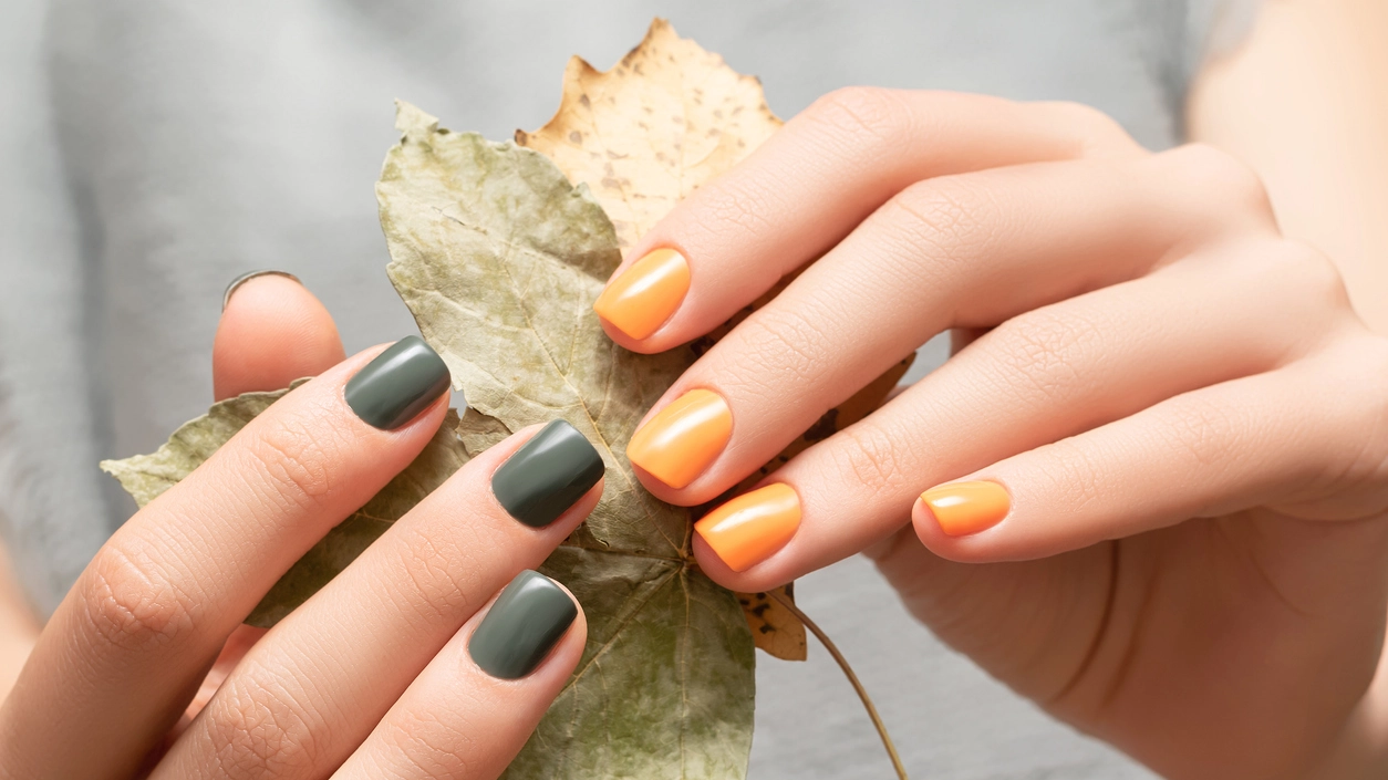 Amber nails - Crediti iStock Photo