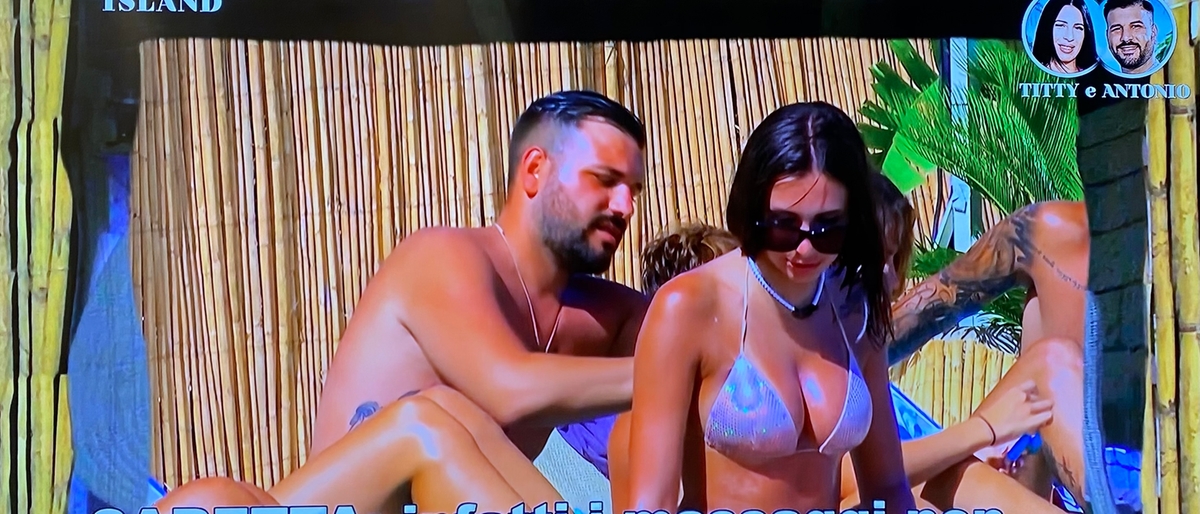 Temptation Island terza puntata, Antonio e la gelosia per la single Saretta: “Tu sei mia”