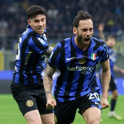 L'Inter soffre e poi rimonta due gol al Monza: 3-2 a San Siro