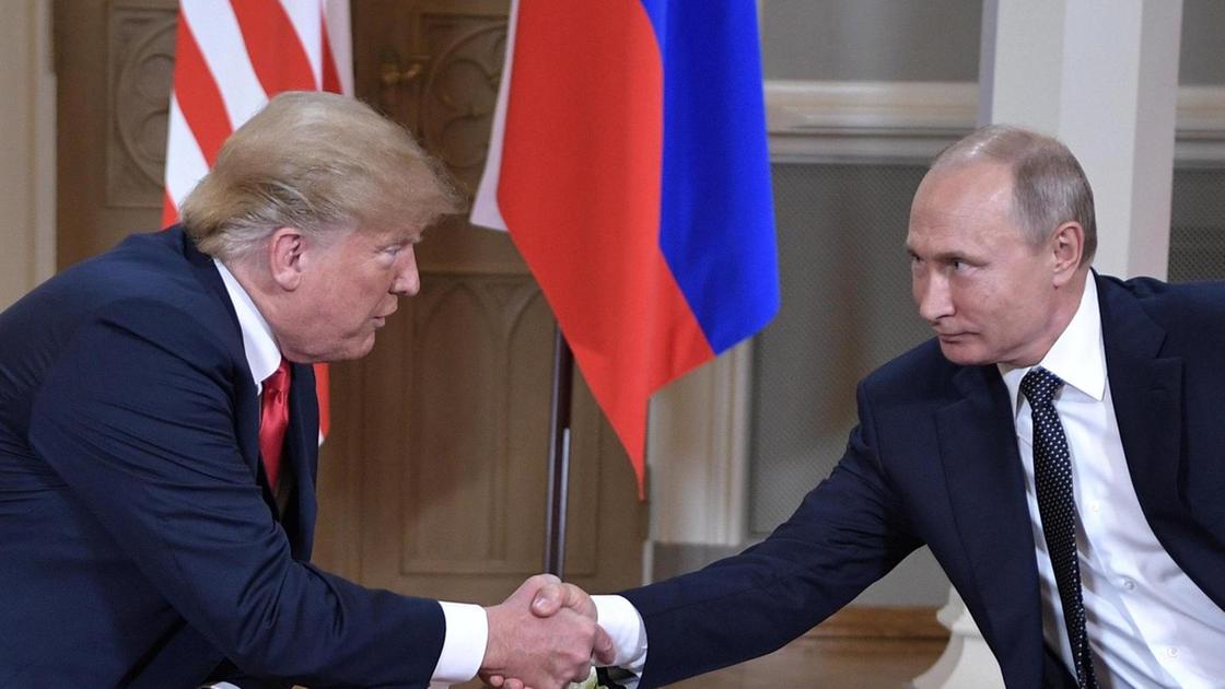 Ottimismo dalla Casa Bianca: colloqui tra Trump e Putin per la pace in Ucraina