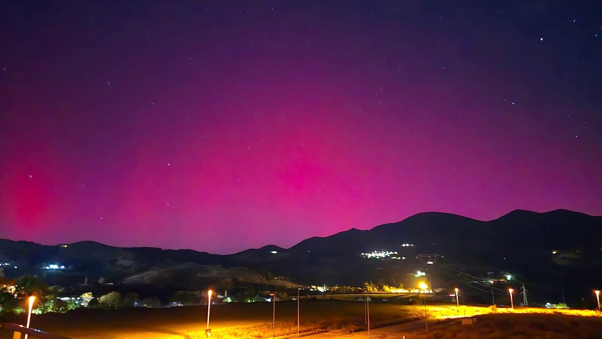 Aurora boreale in Italia nella notte di San Silvestro: lo spettacolo in cielo raddoppia