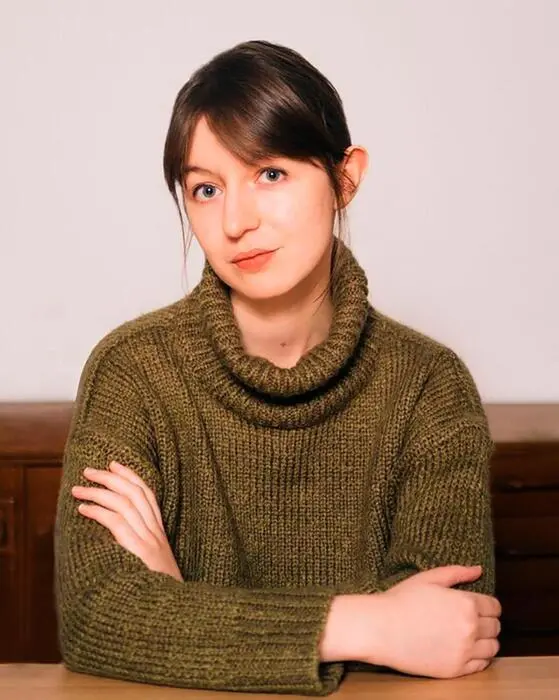 Sally Rooney, come il successo della semplicità divide la critica